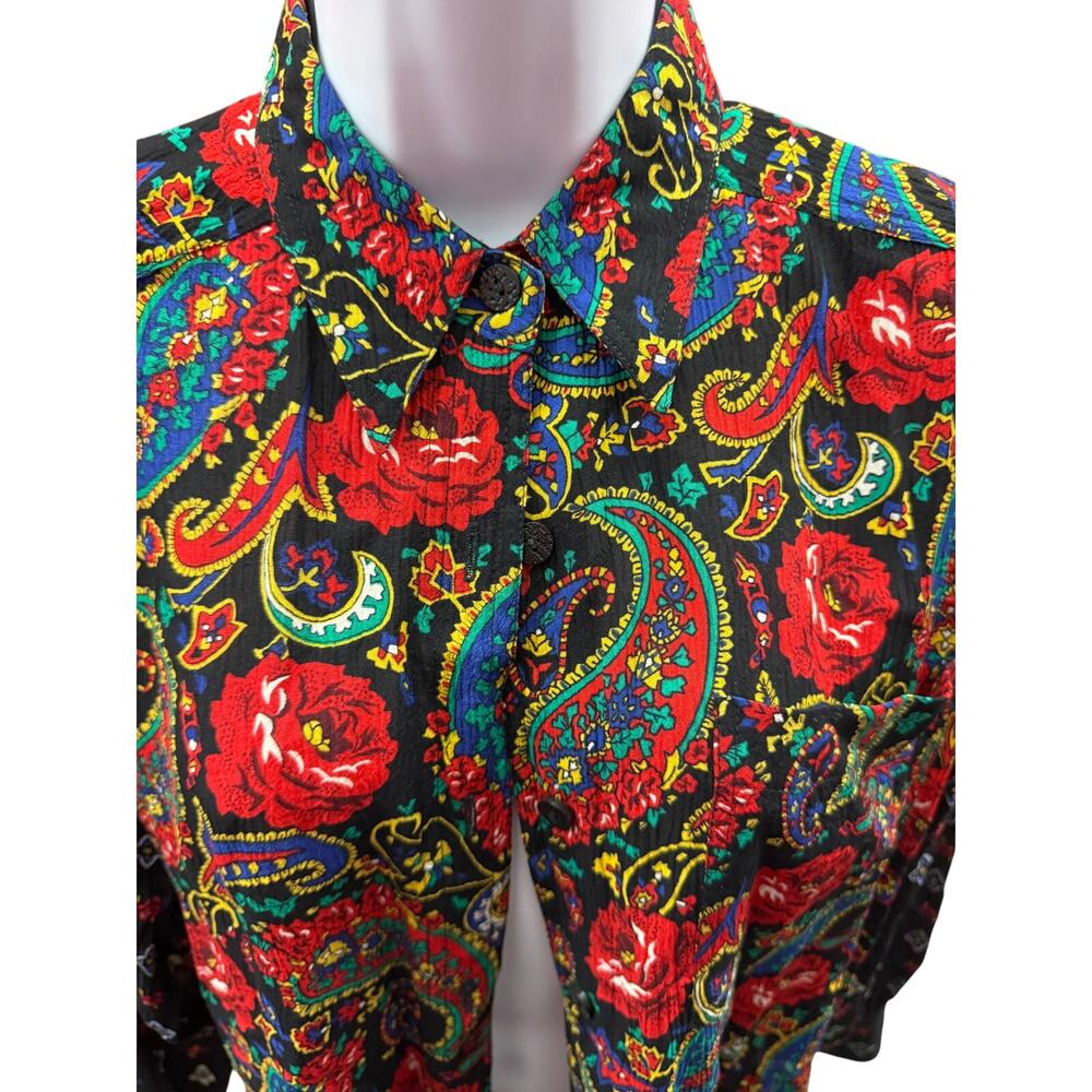 Vintage Chaus Petite women Size 4 100% Rayon Paisley & Rose Crinkle Blouse
